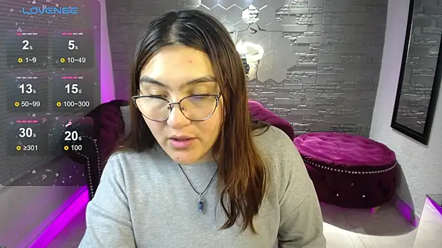 conniejames m online show from 7, 7, 2026