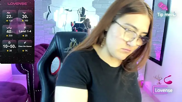 conniejames m online show from 18, 12, 2025