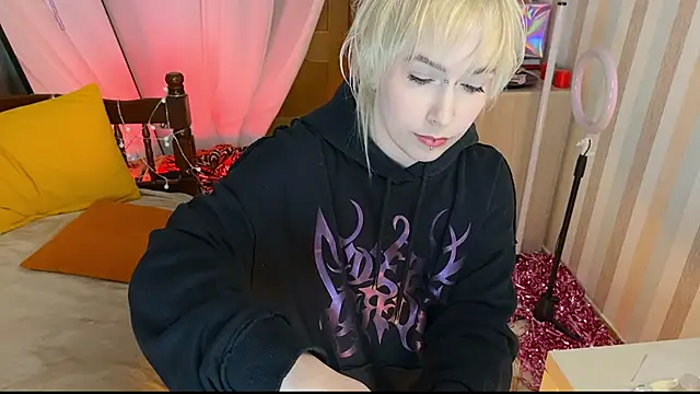 EmmyAmbros online show from 22, 3, 2026