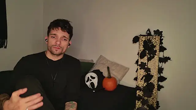 JackDesFeux online show from 26, 10, 2025