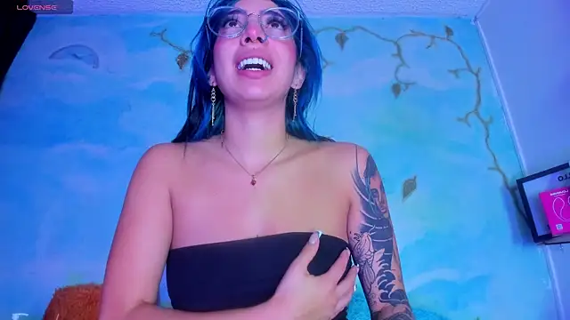 SaturnooStonee online show from 21, 4, 2026