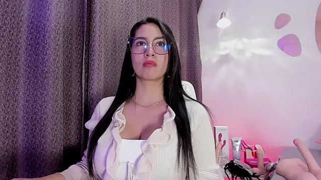 ValentinaaF online show from 17, 10, 2025