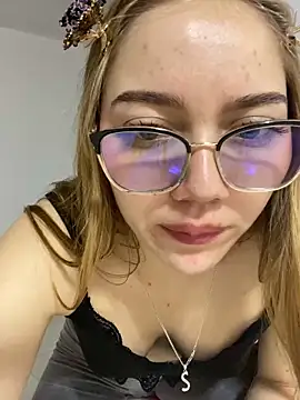 melody-dy online show from 4, 1, 2025