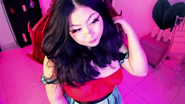 Lena sweetx online show from 28, 11, 2025