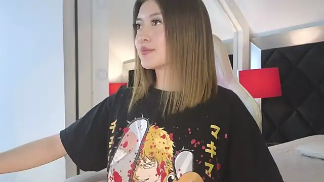 Angela Torres  online show from 13, 10, 2025