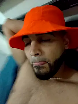 luismanuel 1998 online show from 30, 11, 2025