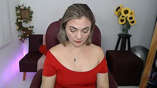 ana milf online show from 14, 5, 2026