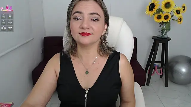 ana milf online show from 14, 9, 2025