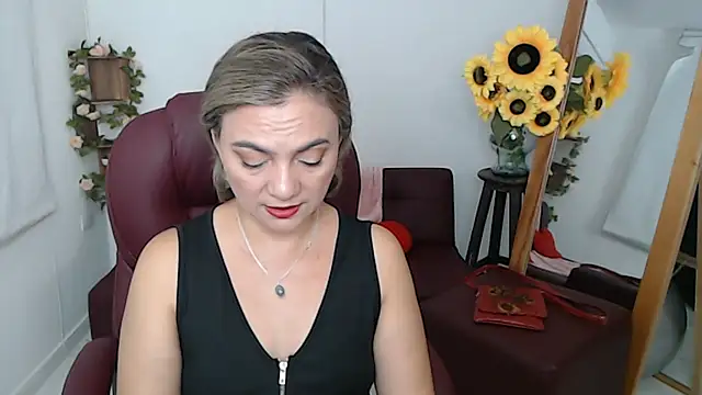 ana milf online show from 4, 6, 2026