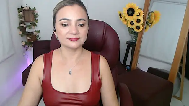 Snapshot of ana_milf chatting on 24, 6, 2026 ana milf online show from 24, 6, 2026