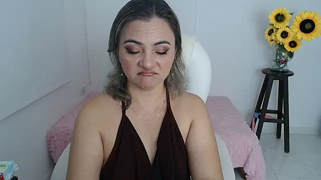 ana milf online show from 21, 11, 2025