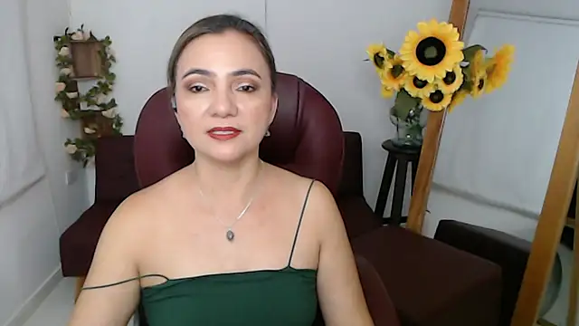 Snapshot of ana_milf chatting on 20, 7, 2026 ana milf online show from 20, 7, 2026