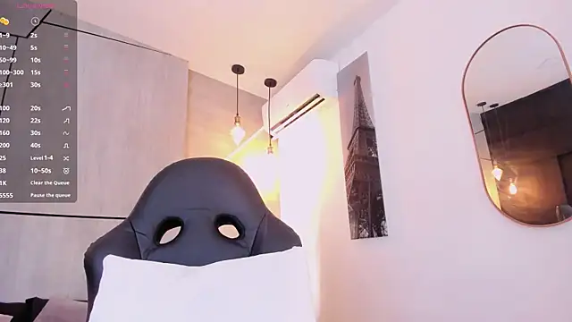 danii hill  online show from 14, 3, 2025