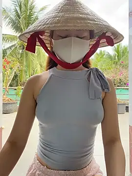 BabyThree  online show from 10, 1, 2026