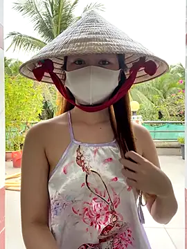 BabyThree  online show from 26, 11, 2025