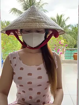 BabyThree  online show from 26, 10, 2025