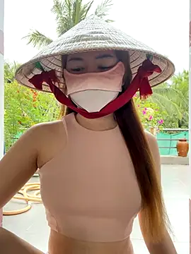 BabyThree  online show from 21, 10, 2025