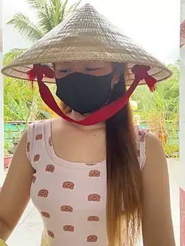 BabyThree  online show from 13, 9, 2025