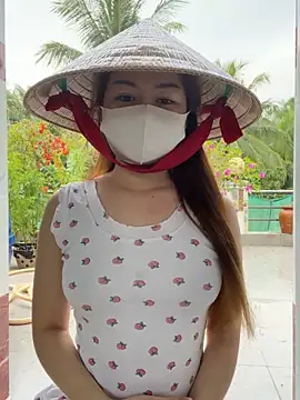 BabyThree  online show from 4, 11, 2025