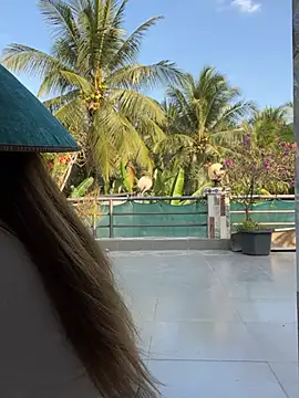 BabyThree  online show from 27, 3, 2026