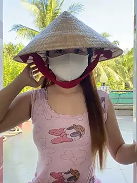 BabyThree  online show from 24, 11, 2025