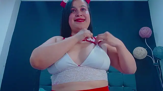 mia xx1 online show from 31, 10, 2025