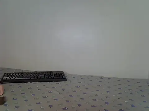 Snapshot of laetitia_ chatting on 20, 6, 2026 laetitia online show from 20, 6, 2026
