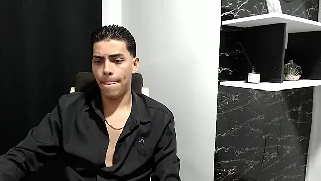 TenderBoyBigCock  online show from 30, 10, 2025