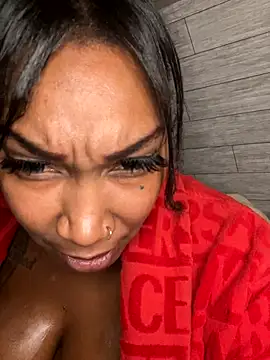 CUMQUEEN-XXX69 online show from 24, 9, 2025