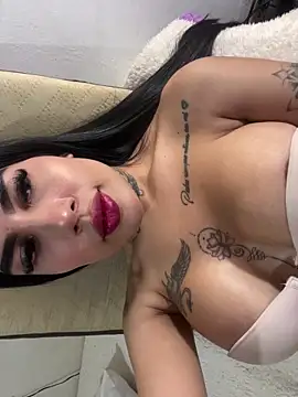 saragill323 online show from 14, 3, 2025