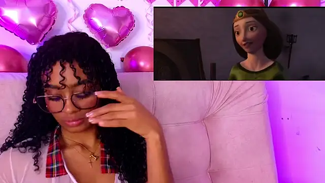 Heily Fox online show from 4, 3, 2025