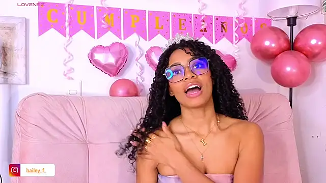 Heily Fox online show from 5, 3, 2025