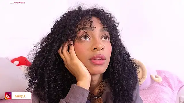 Heily Fox online show from 23, 2, 2025