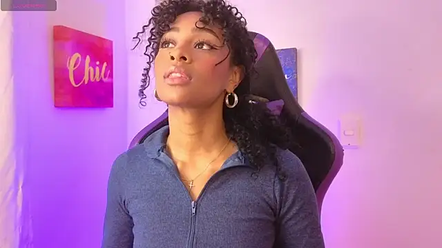 Heily Fox online show from 30, 1, 2025