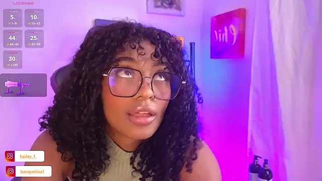 Heily Fox online show from 5, 2, 2025