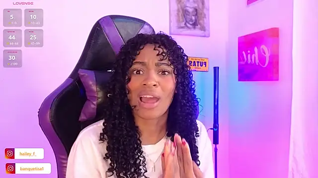 Heily Fox online show from 8, 2, 2025