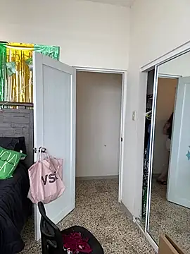 Snapshot of ladycreamypr2 chatting on 21, 3, 2026 ladycreamypr2 online show from 21, 3, 2026