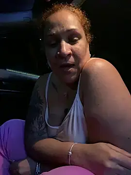 Snapshot of ladycreamypr2 chatting on 24, 3, 2026 ladycreamypr2 online show from 24, 3, 2026