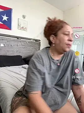 Snapshot of ladycreamypr2 chatting on 12, 7, 2026 ladycreamypr2 online show from 12, 7, 2026