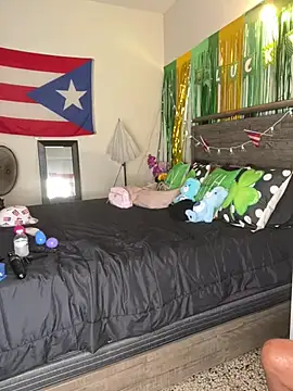 Snapshot of ladycreamypr2 chatting on 19, 3, 2026 ladycreamypr2 online show from 19, 3, 2026