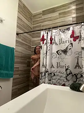 Snapshot of ladycreamypr2 chatting on 23, 3, 2026 ladycreamypr2 online show from 23, 3, 2026