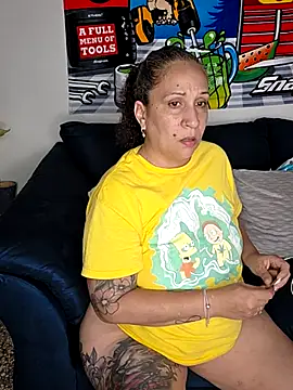 Snapshot of ladycreamypr2 chatting on 15, 4, 2026 ladycreamypr2 online show from 15, 4, 2026