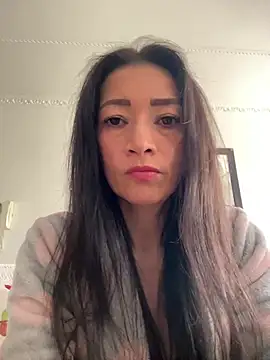 Yulia sx online show from 19, 4, 2026