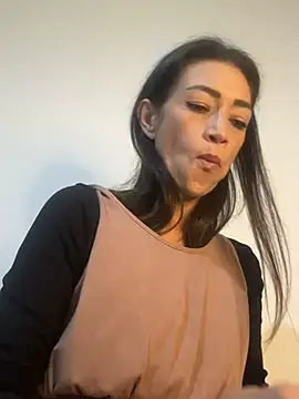 Yulia sx online show from 6, 3, 2025