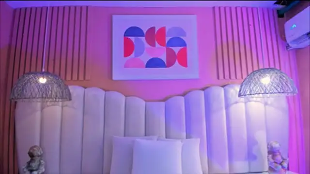 Snapshot of aria_greco chatting on 9, 9, 2025 aria greco online show from 9, 9, 2025