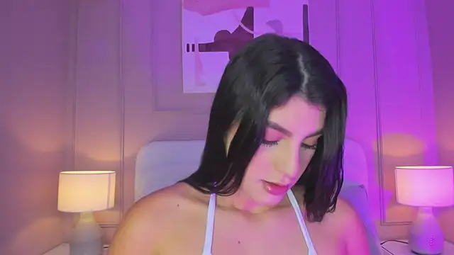 Snapshot of aria_greco chatting on 20, 9, 2025 aria greco online show from 20, 9, 2025