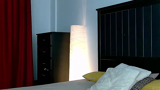 Yanira Muslim online show from 9, 11, 2025