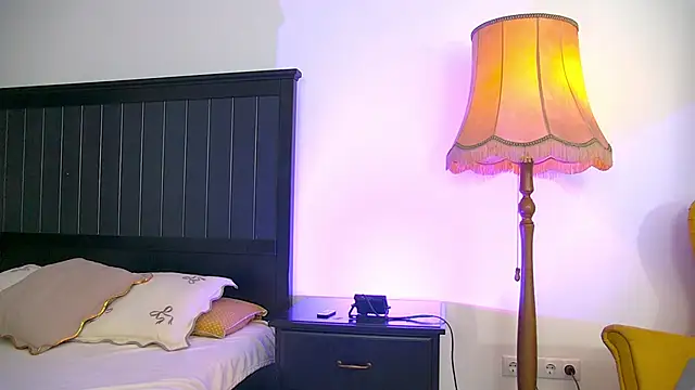 Yanira Muslim online show from 12, 4, 2026