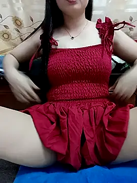 NgocQuyen2K online show from 12, 7, 2026