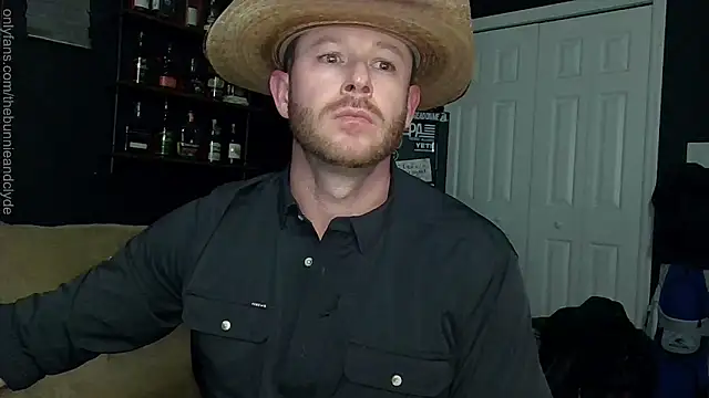 chillinthemosttt online show from 6, 12, 2024